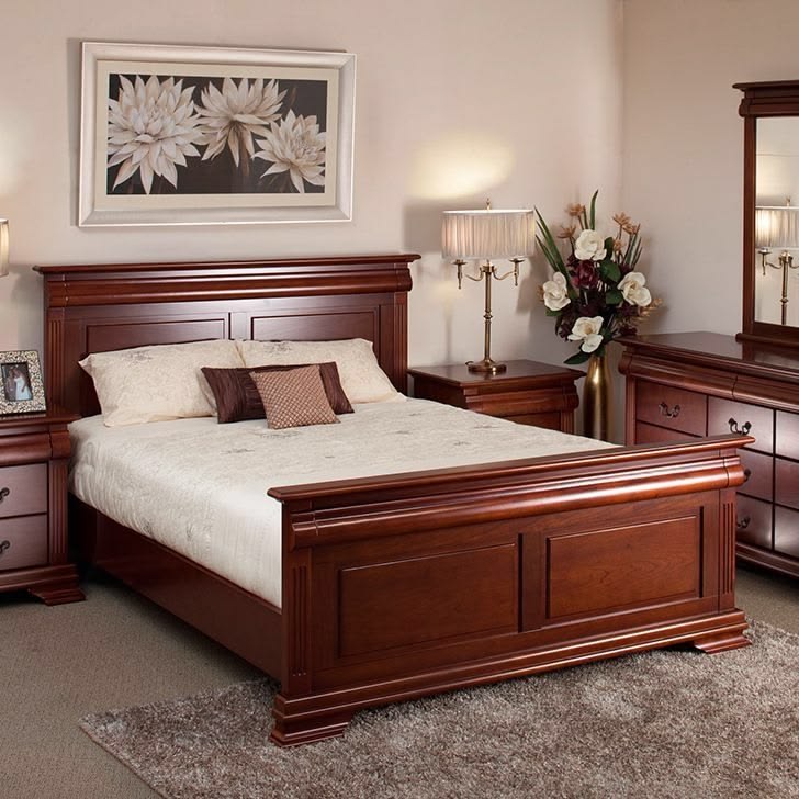 King size Mahogany bed